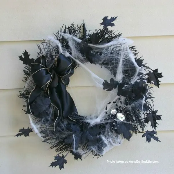 Spooky Webby Wreath