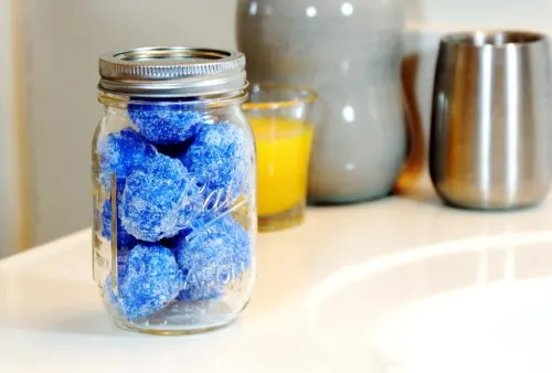 DIY Sugar Scrub Snowball