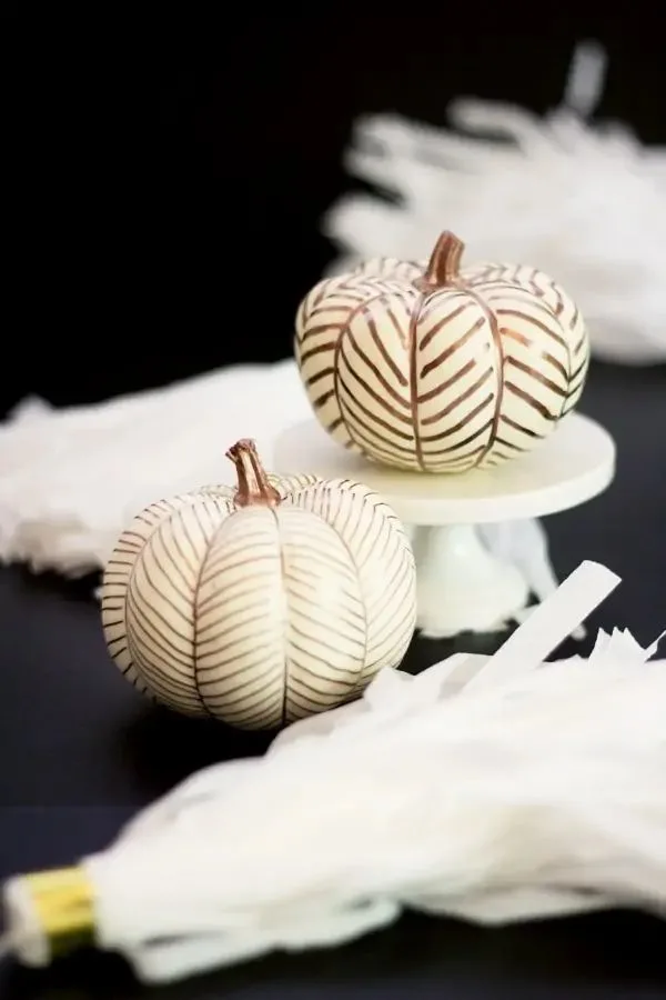 Herringbone Mini Pumpkins