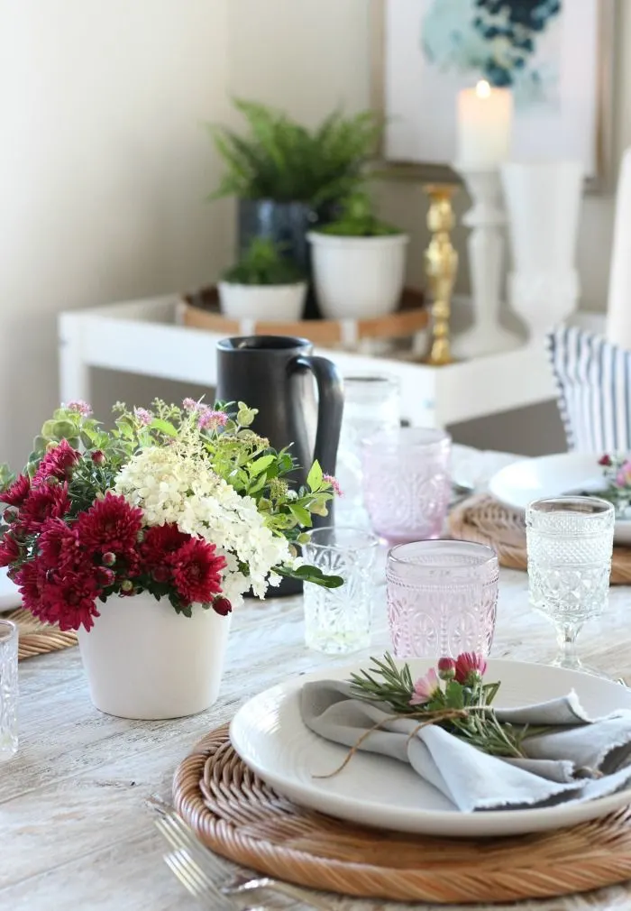 Foraged Fall Tablescape