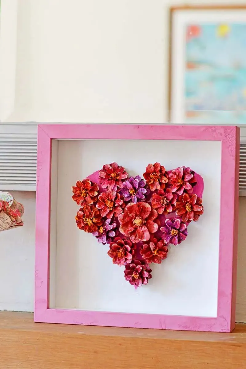 Pinecone Flower Heart Decoration