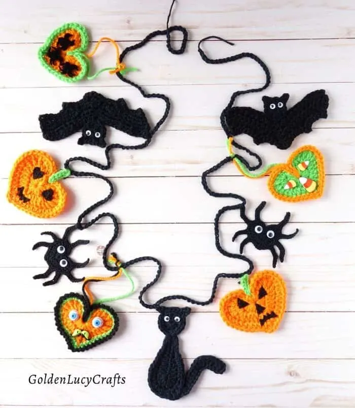 Crochet Halloween Bunting