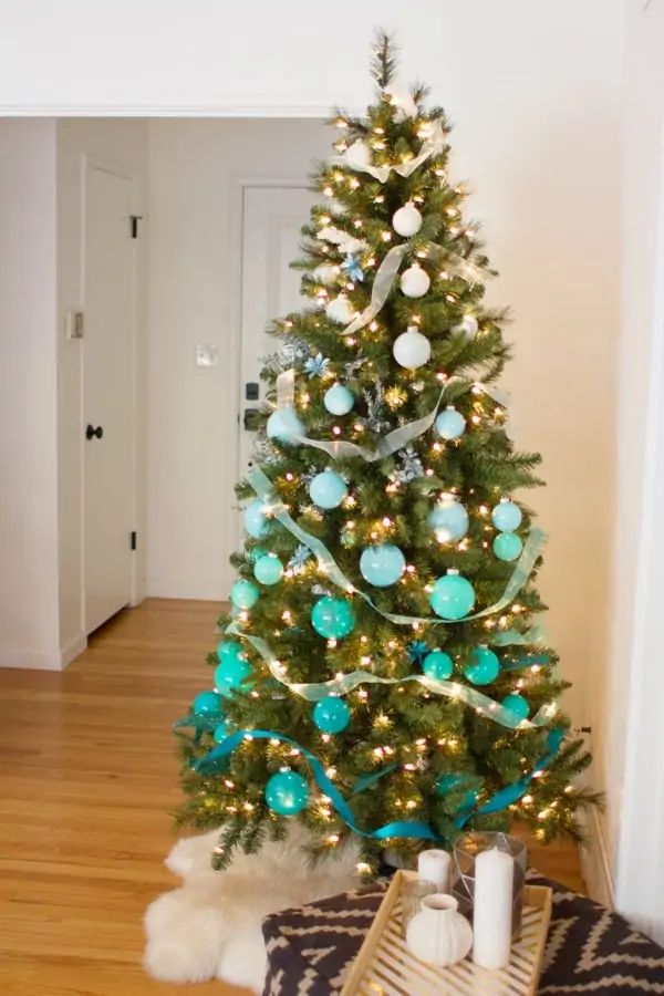 DIY Ombre Christmas Tree