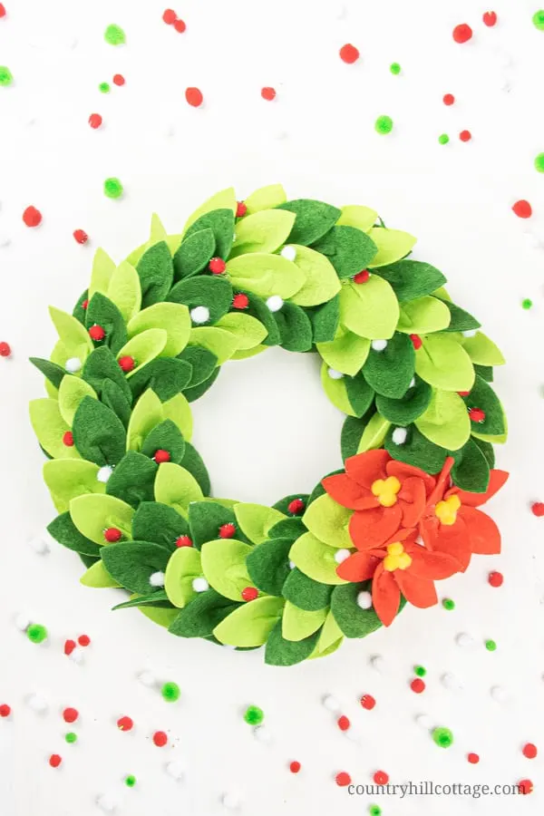 DIY Christmas Felt Wreath