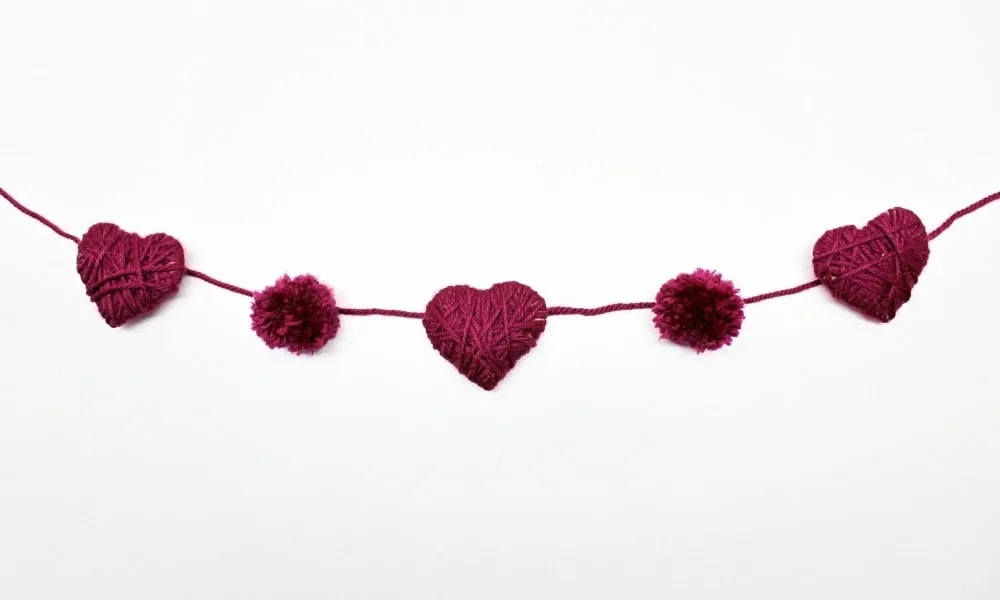 Valentine’s Day Yarn Garland