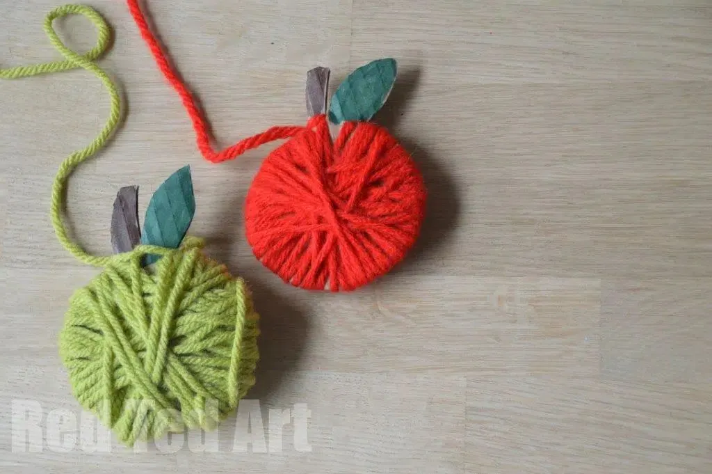 Yarn Apple