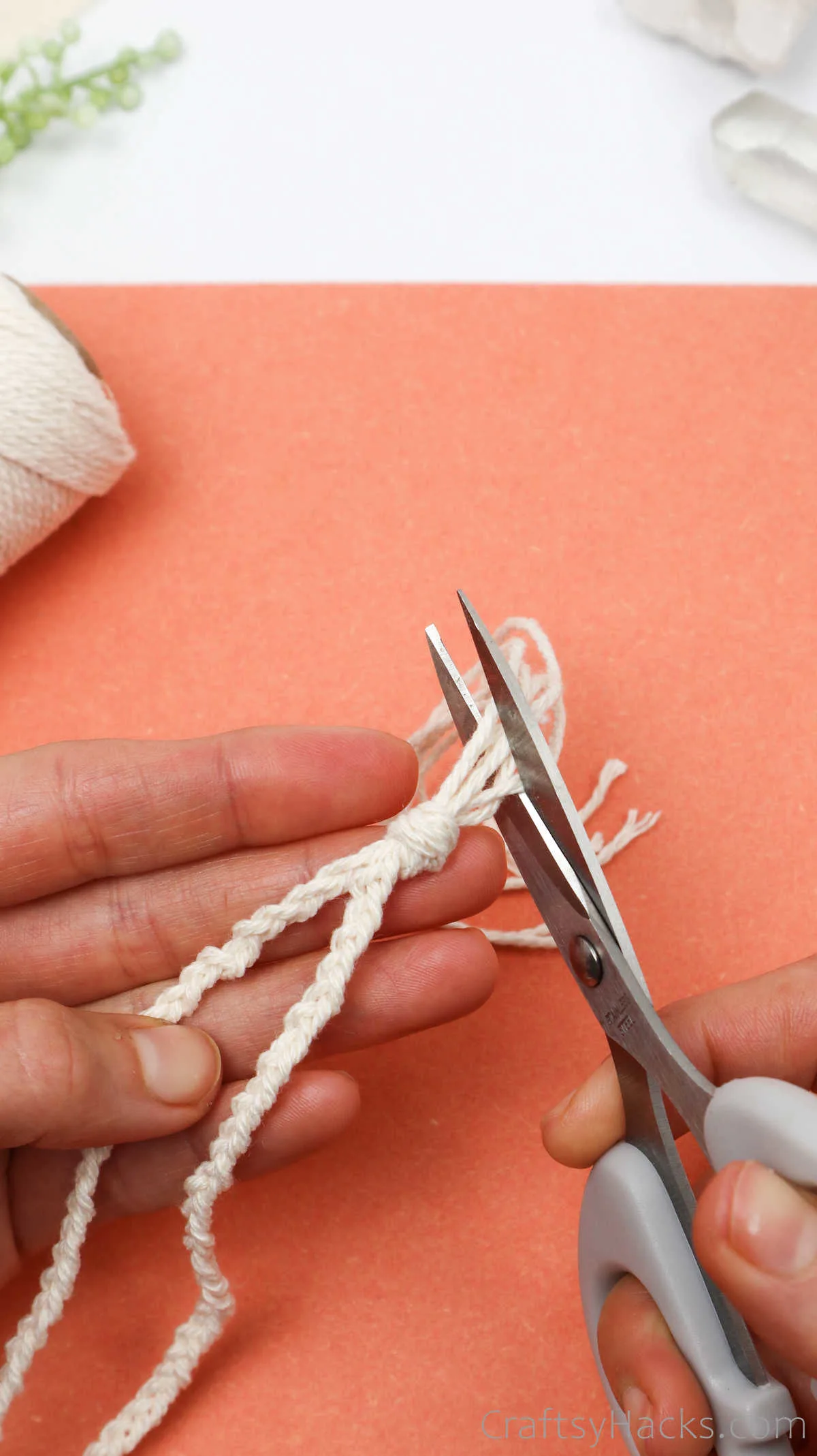 cutting ends of necklace