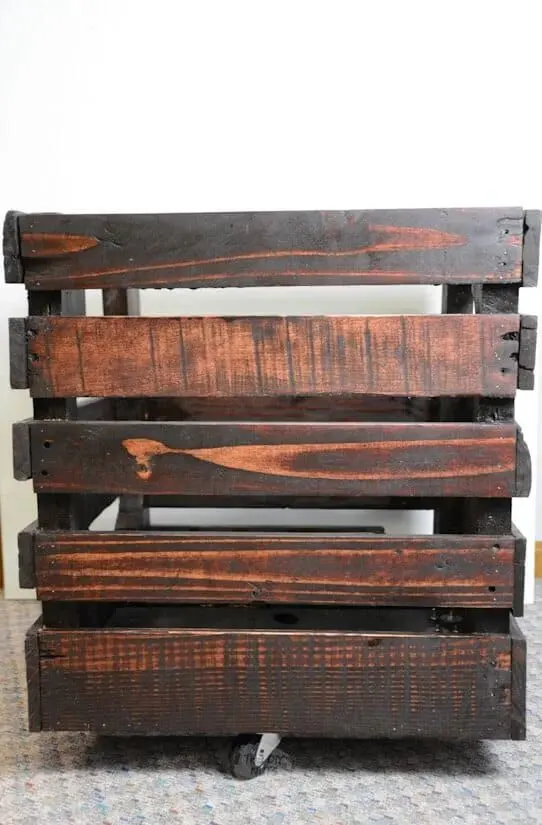 DIY Wood Pallet Crates