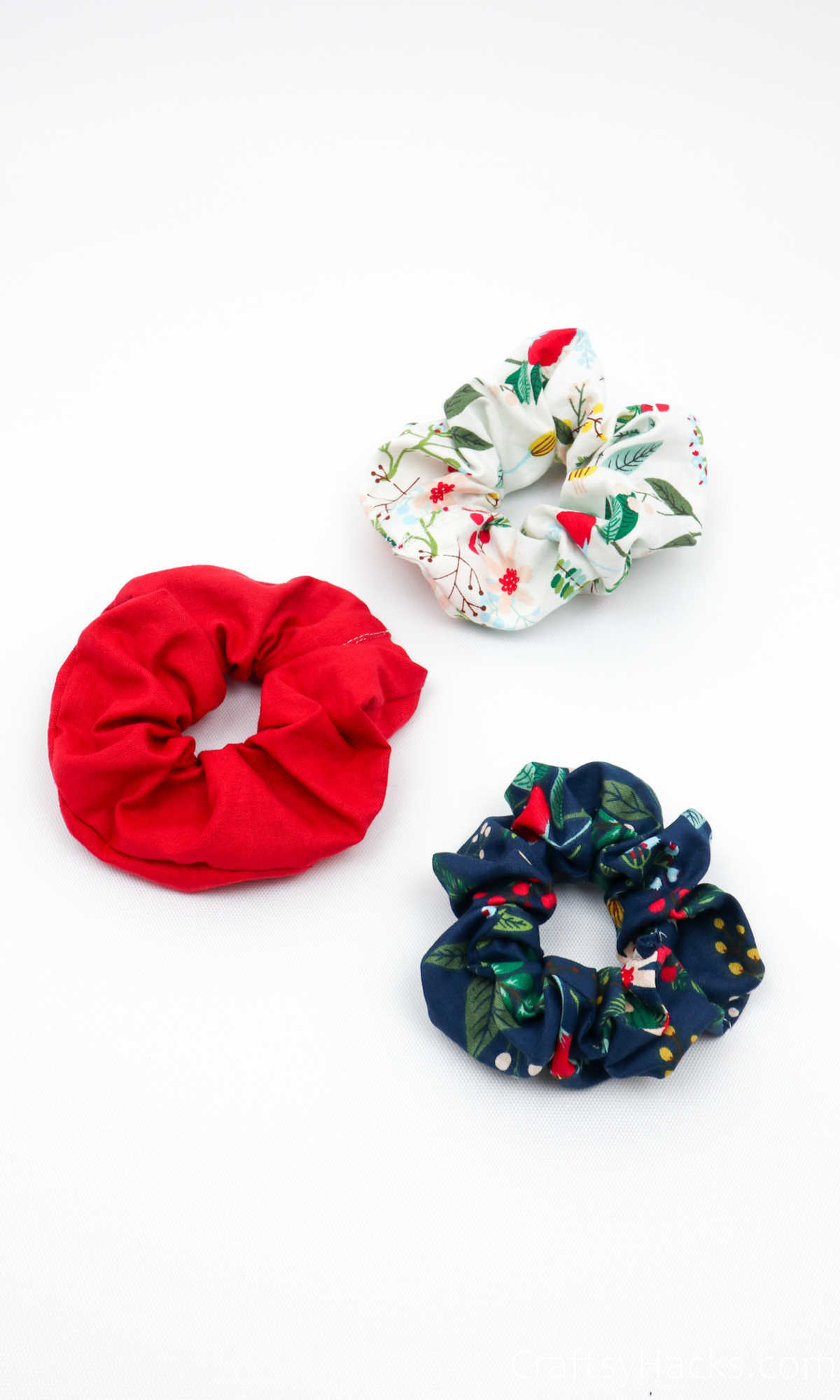 different patterned scrunchies