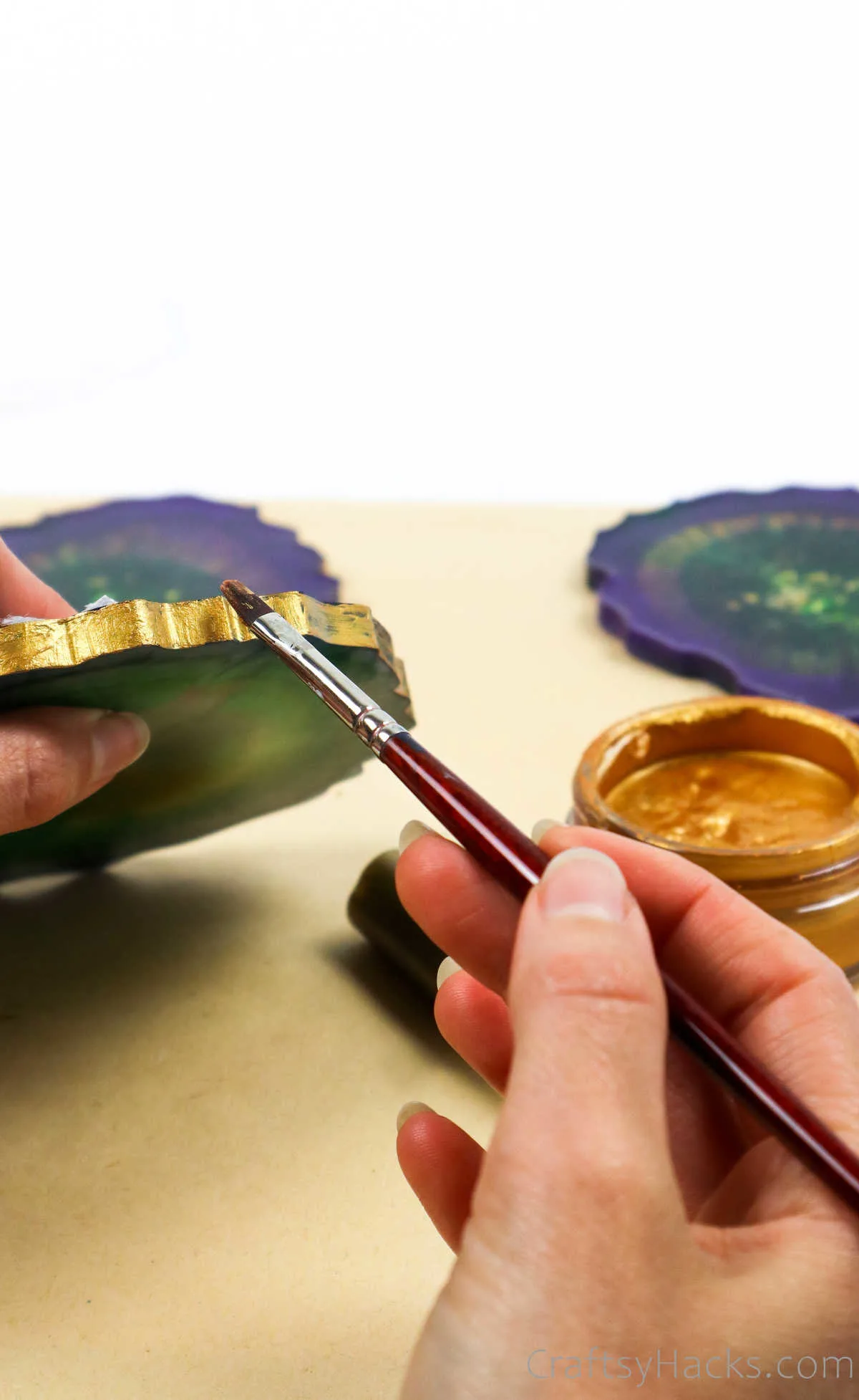 painting gold edges