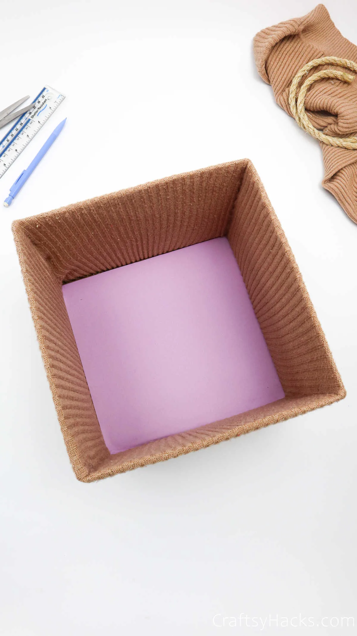 cardboard bottom in box