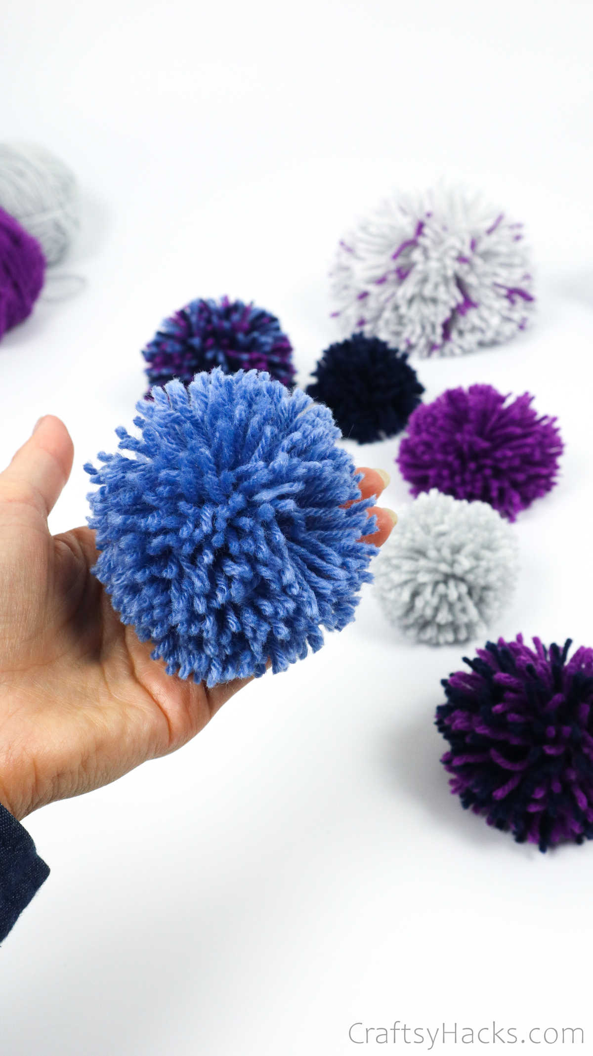 yarn pom poms