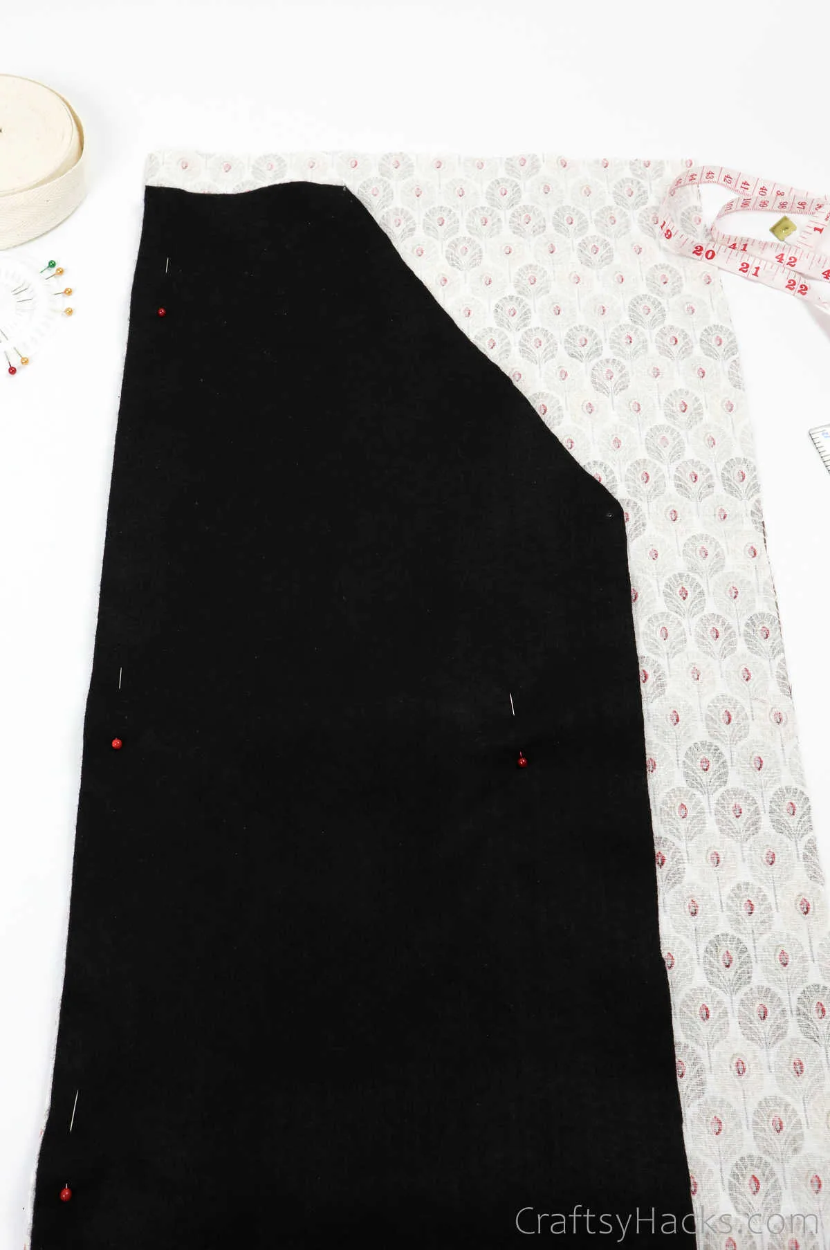 pinning fabric to black lining