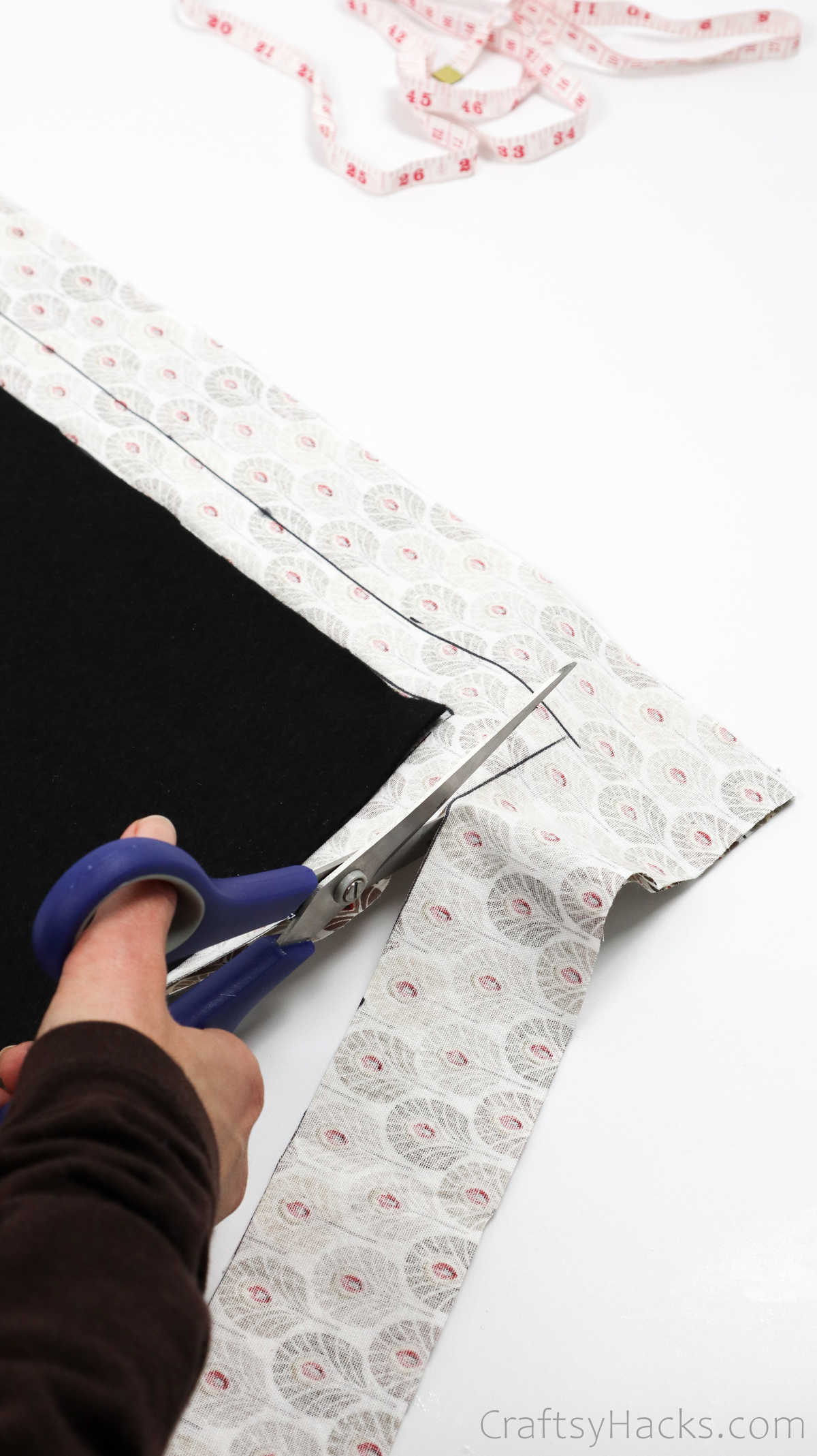 cutting fabric on line