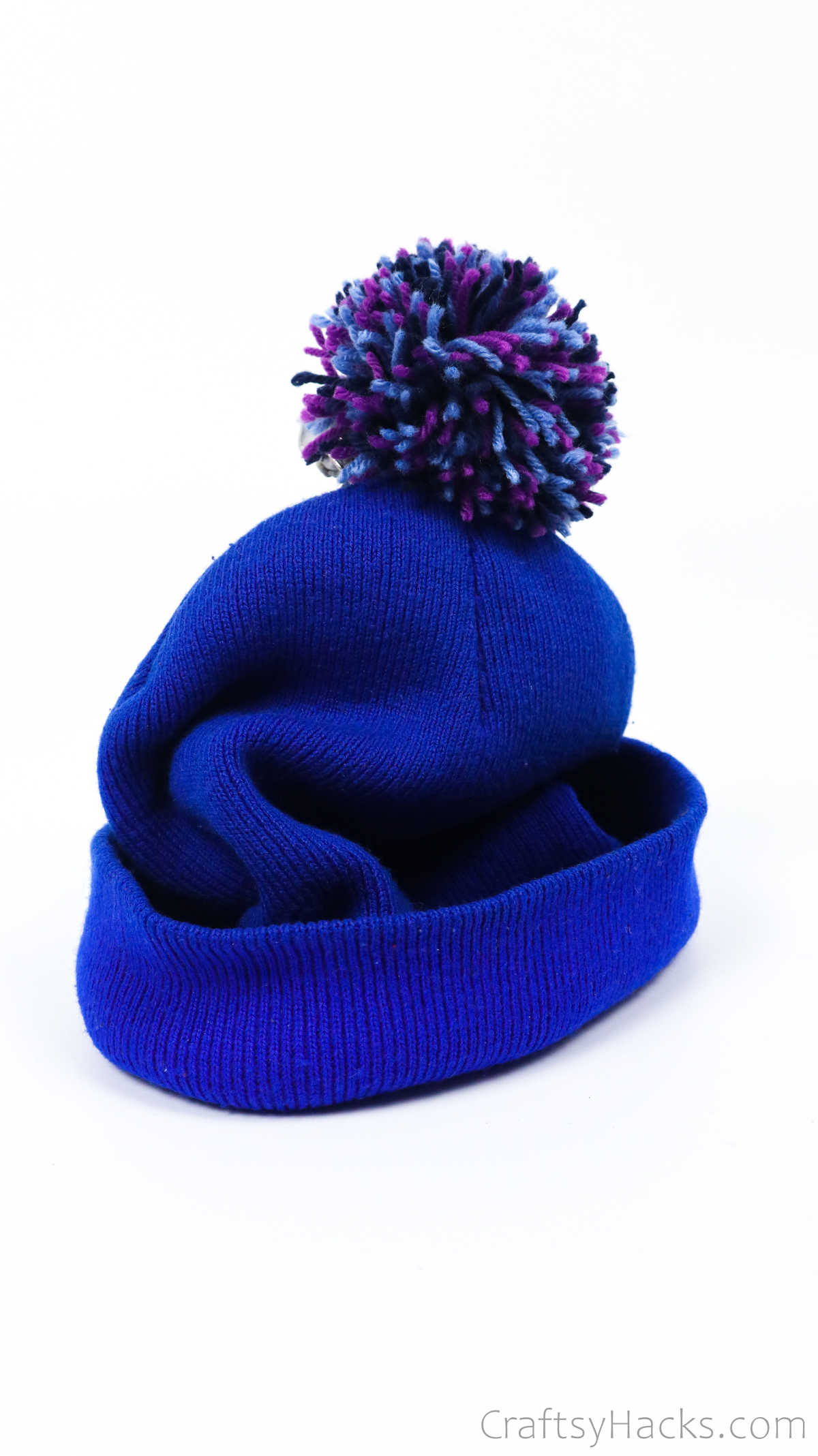 hat with pom pom