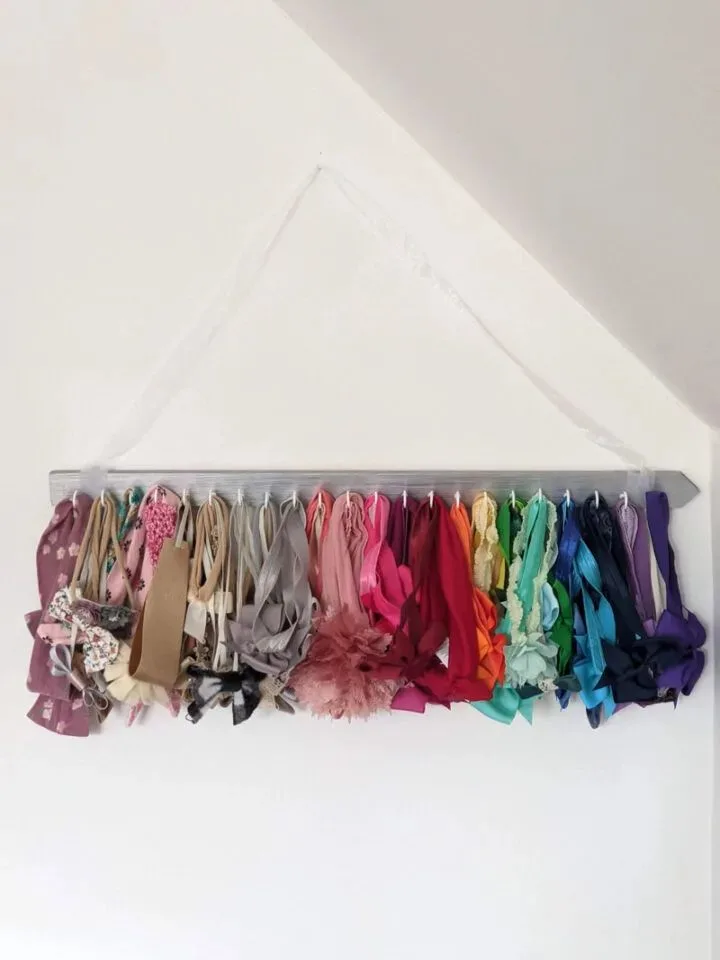 Headband Holder