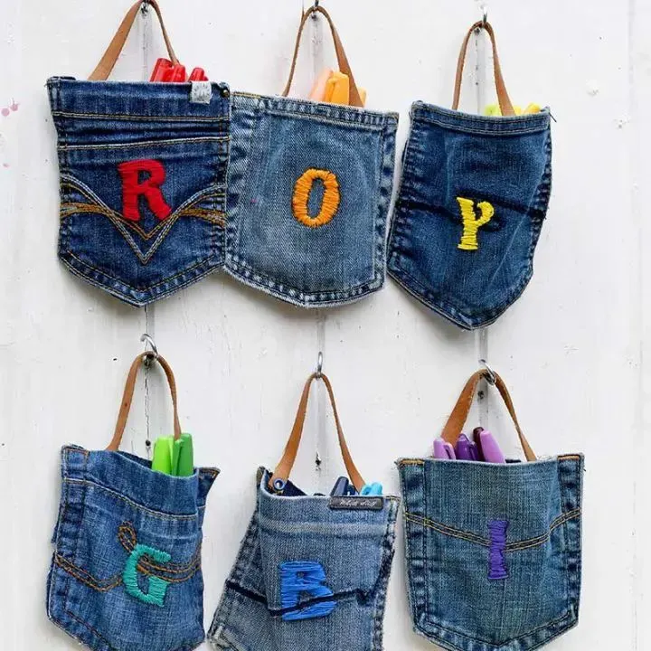 Hanging Pockets from Old Jeans
