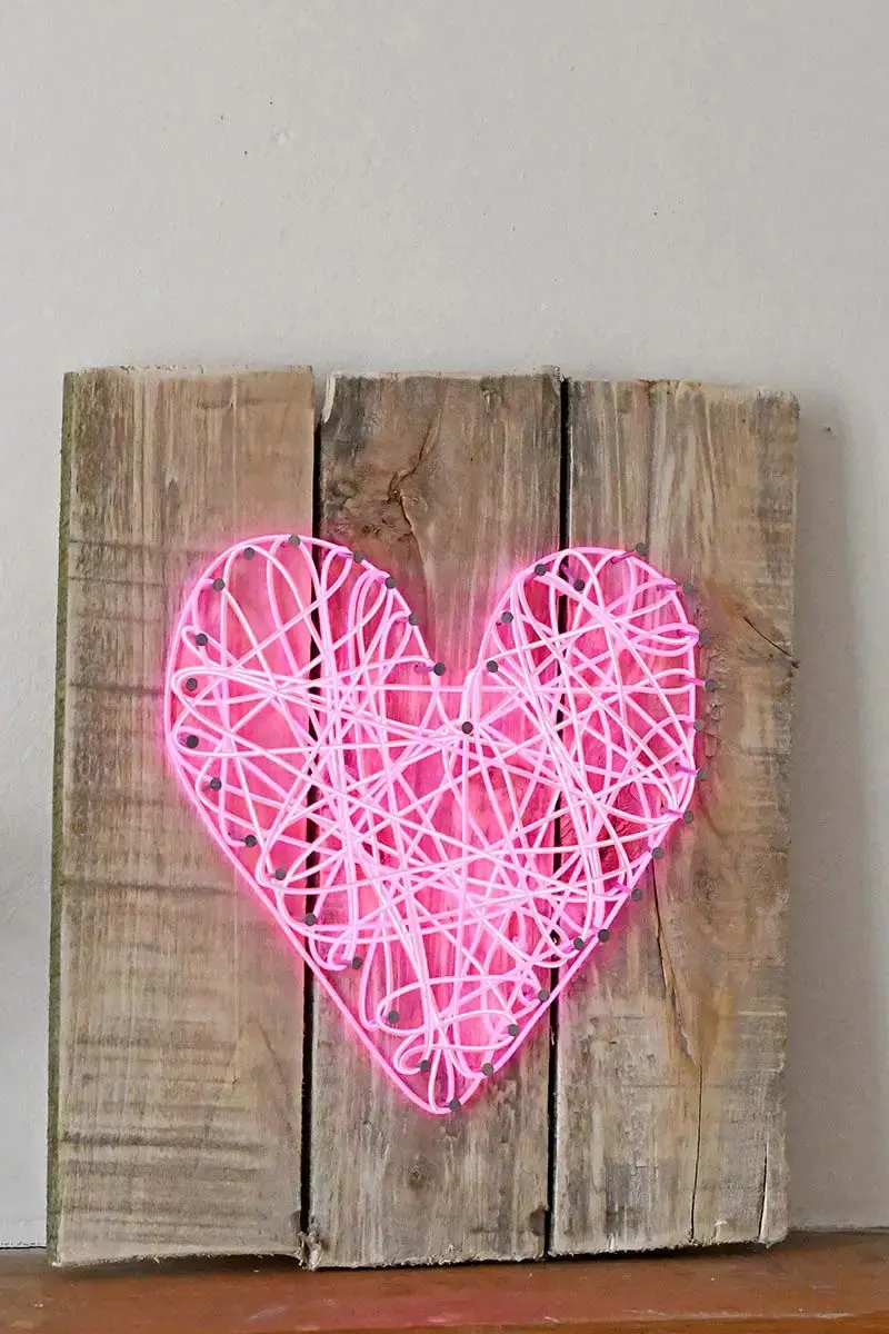 Neon Heart