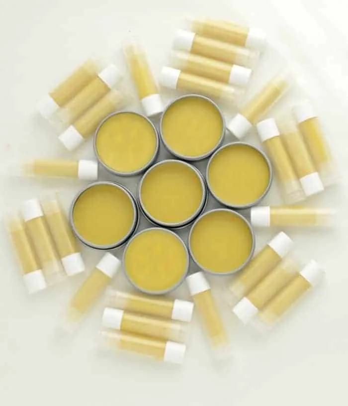 DIY Homemade Beeswax Lip Balm