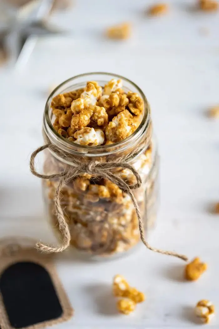 Gingerbread Caramel Corn