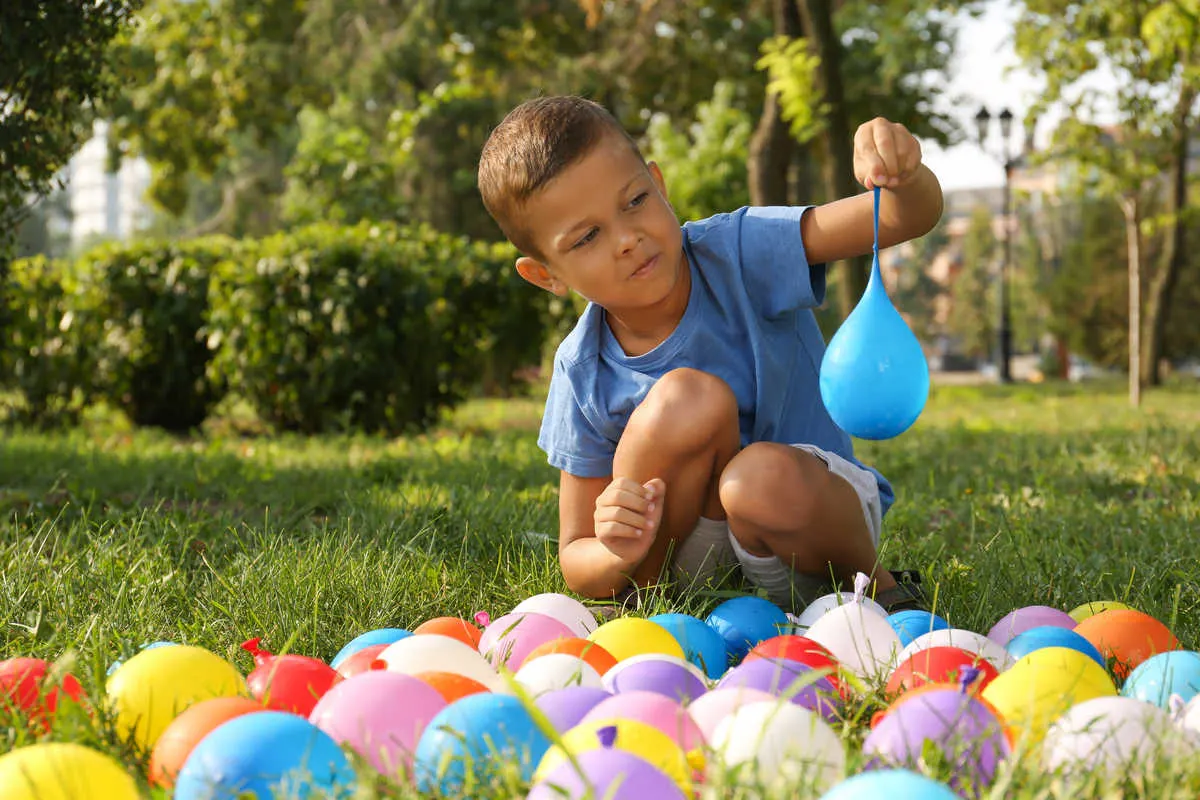 Sponge Water Bombs