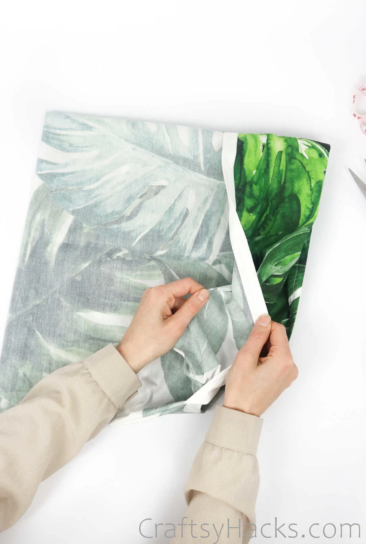 folding fabric flap