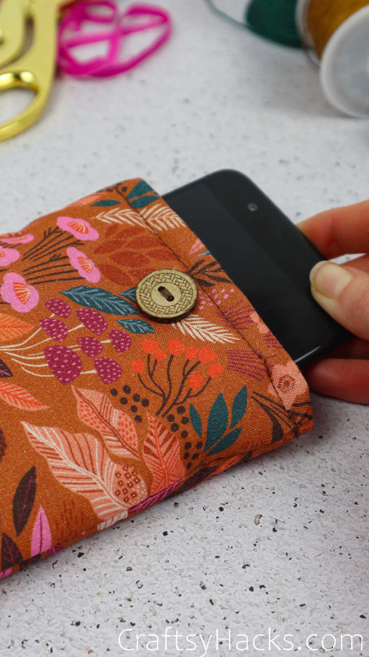 putting phone is fabric case