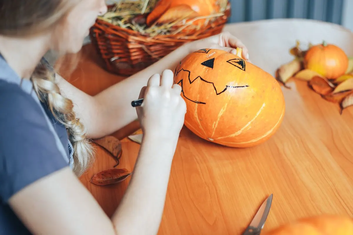 Pumpkin Decorating