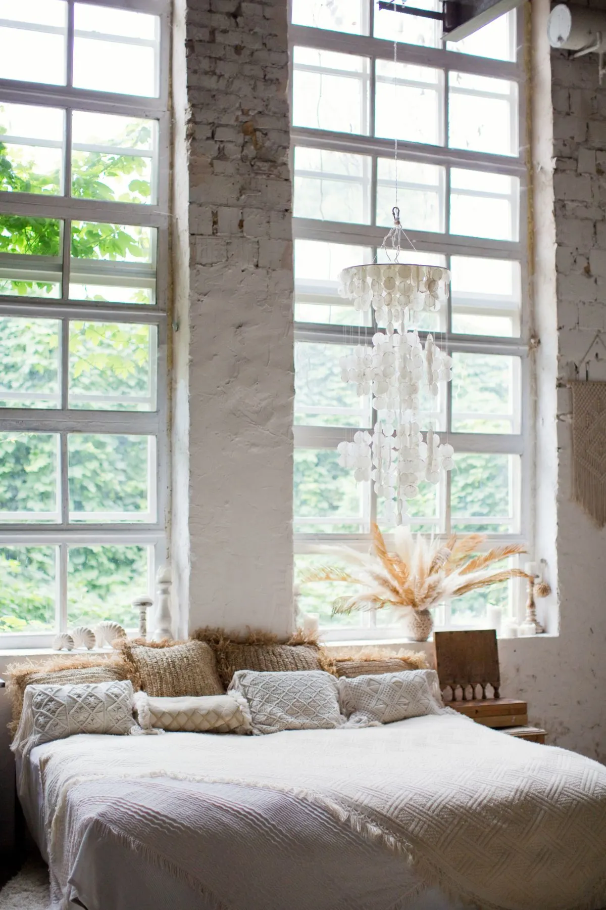 Light bedroom with boho vintage details