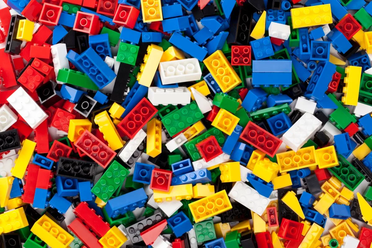 Lego dumping sorting