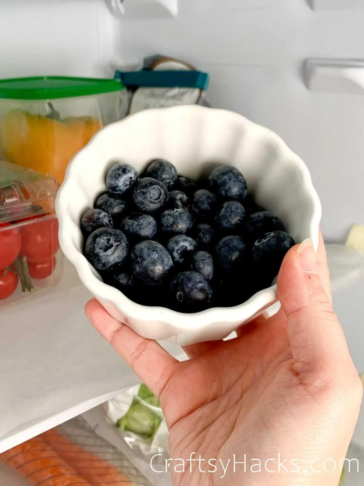 vinegar solution for berries