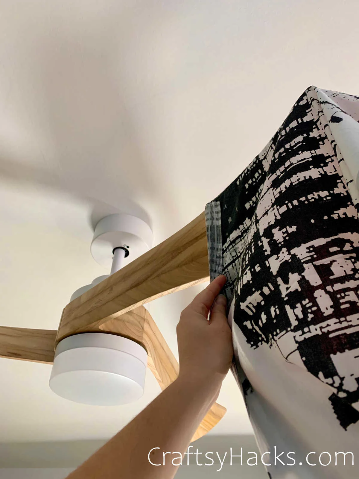 clean ceiling fans with pillowcase