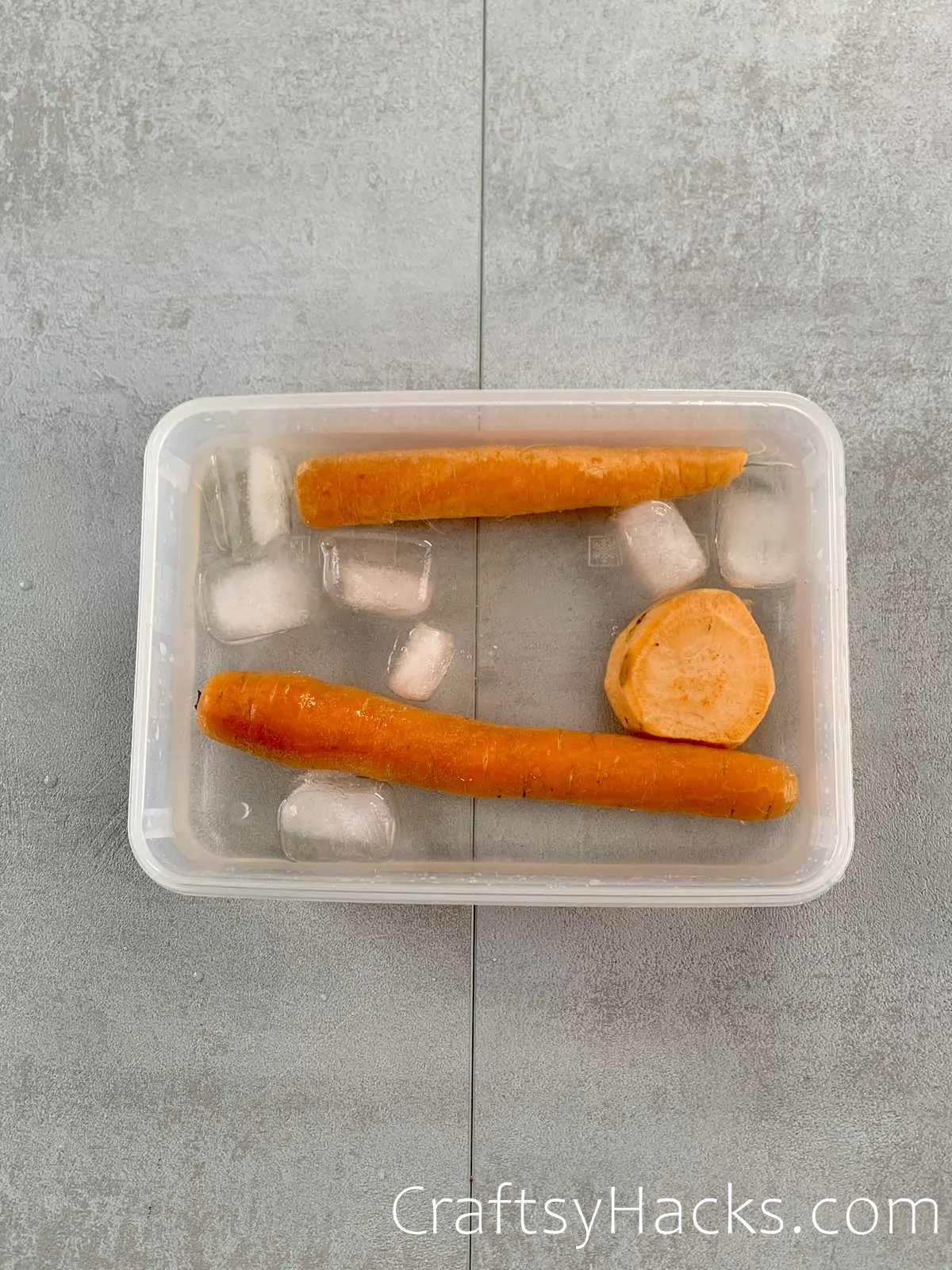 soak carrots in ice water