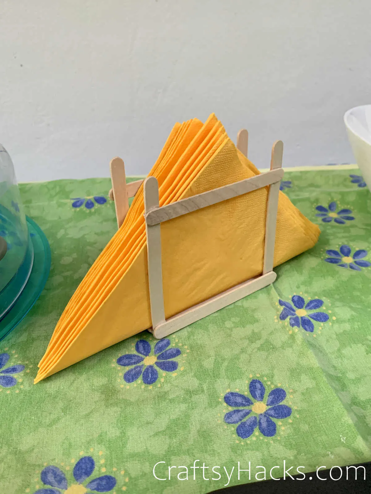 DIY napkin holder