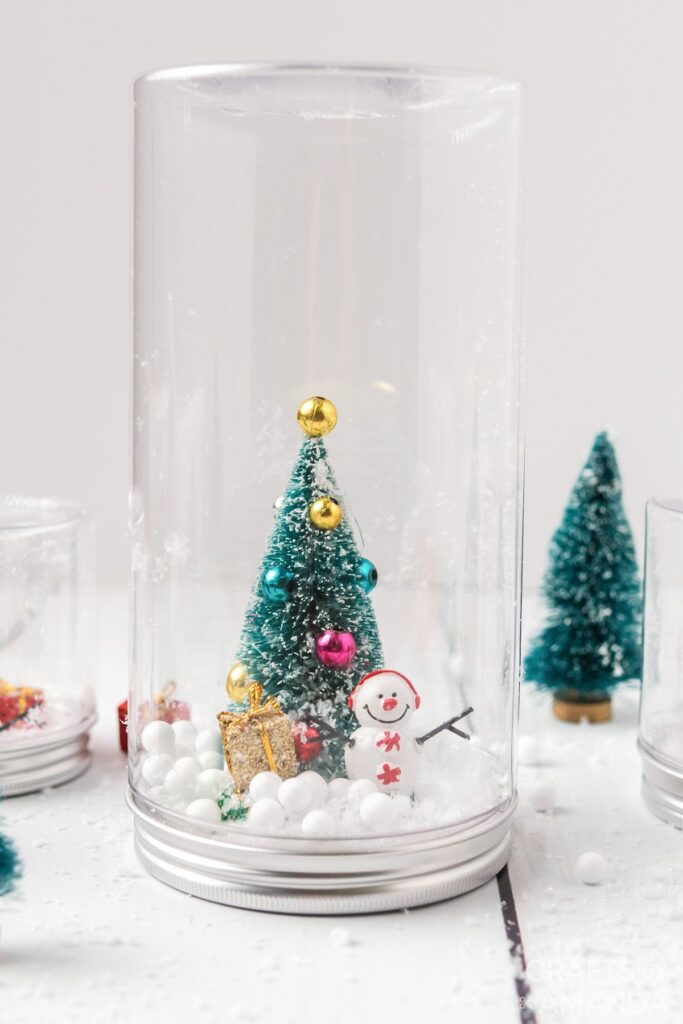 31 DIY Christmas Decoration Ideas - Craftsy Hacks