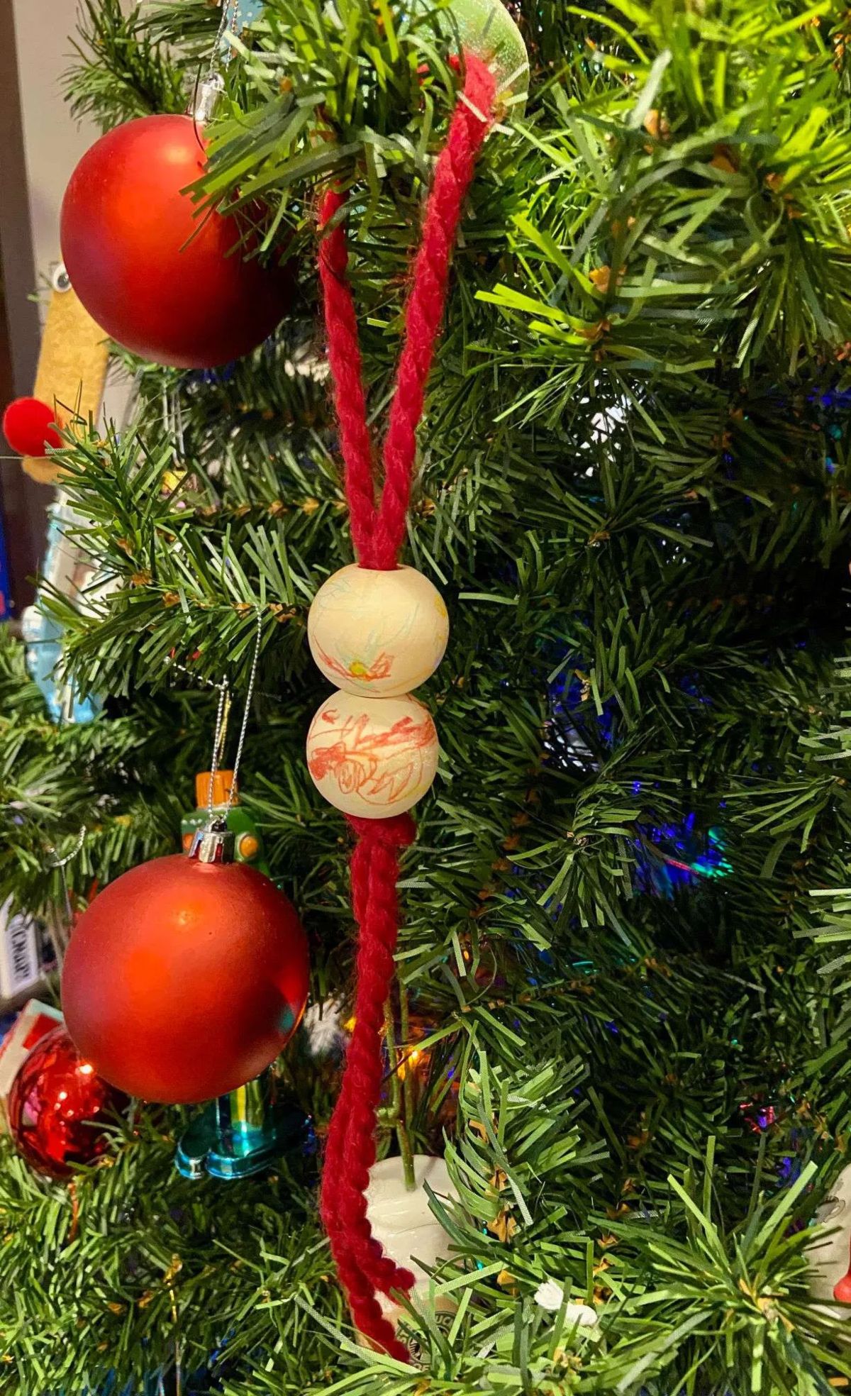 simple beaded ornament