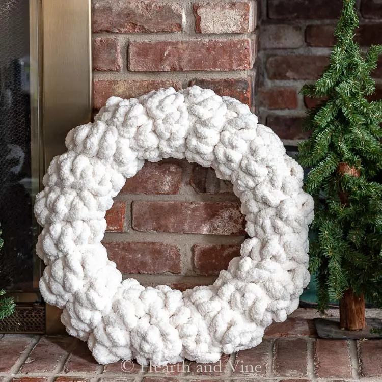 chunky yarn wreath