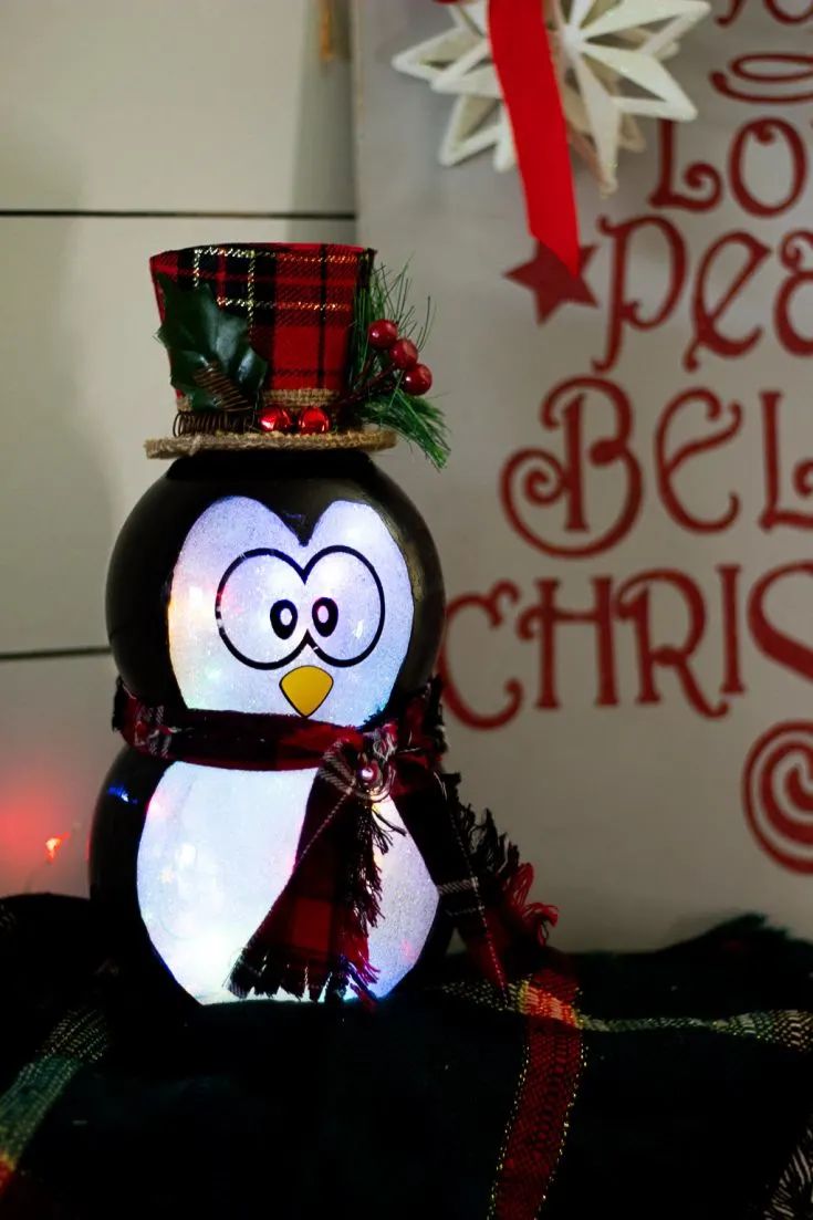 penguin christmas decoration