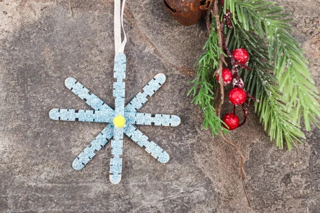 glitter popsicle snowflake