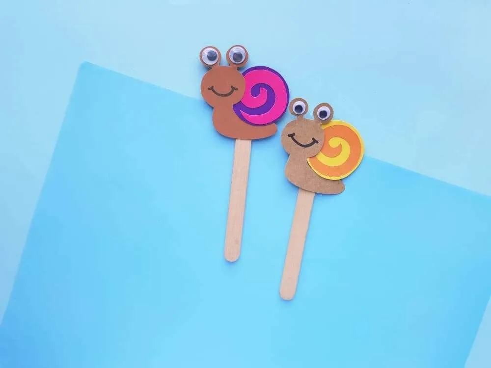cute paper snail puppets