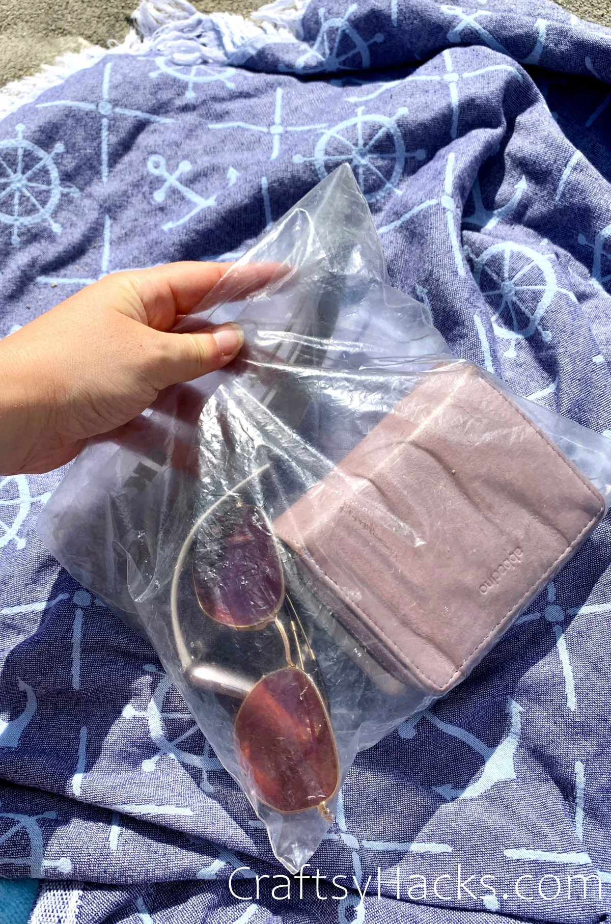 waterproof valuables in resealable bag