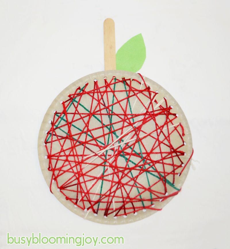 apple paper plate