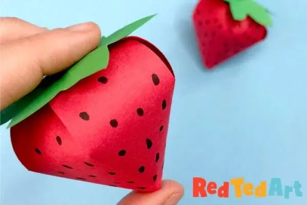 paper box strawberry