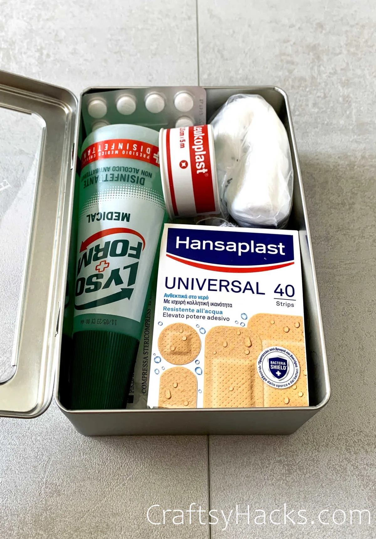 DIY emergency kit