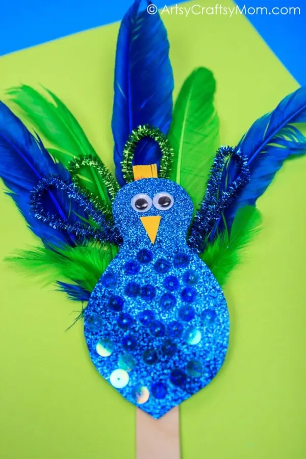 feather peacock craft