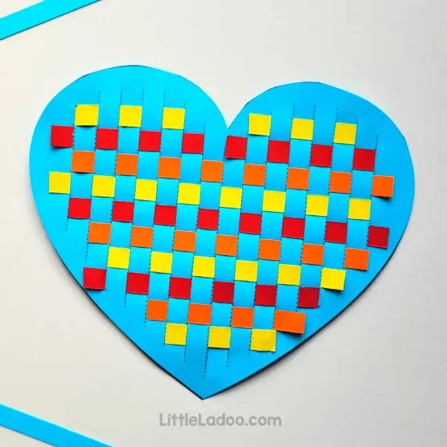 paper heart weaving