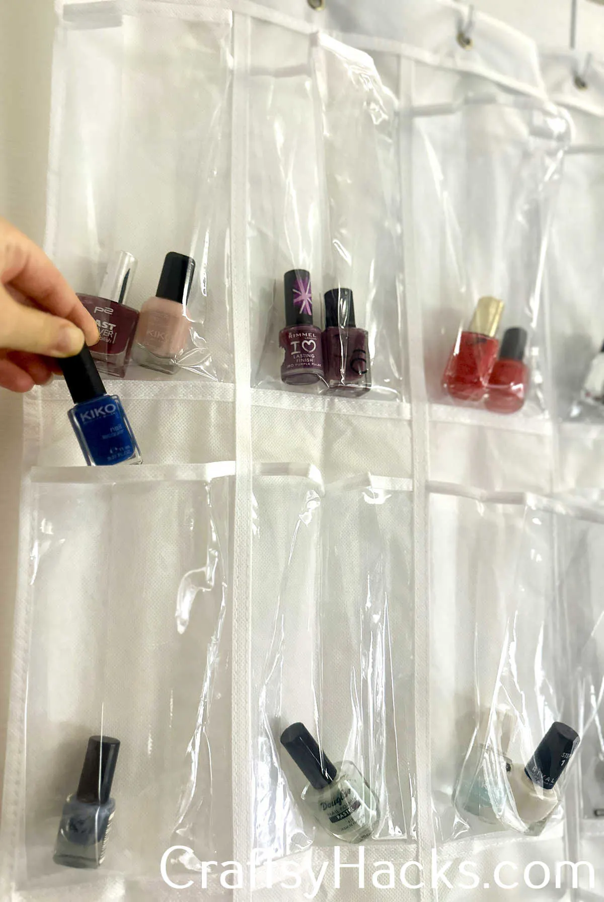 Group Nail Polish by Color in a Shoe Organizer