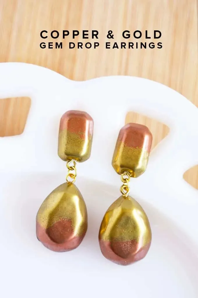 drop earrings