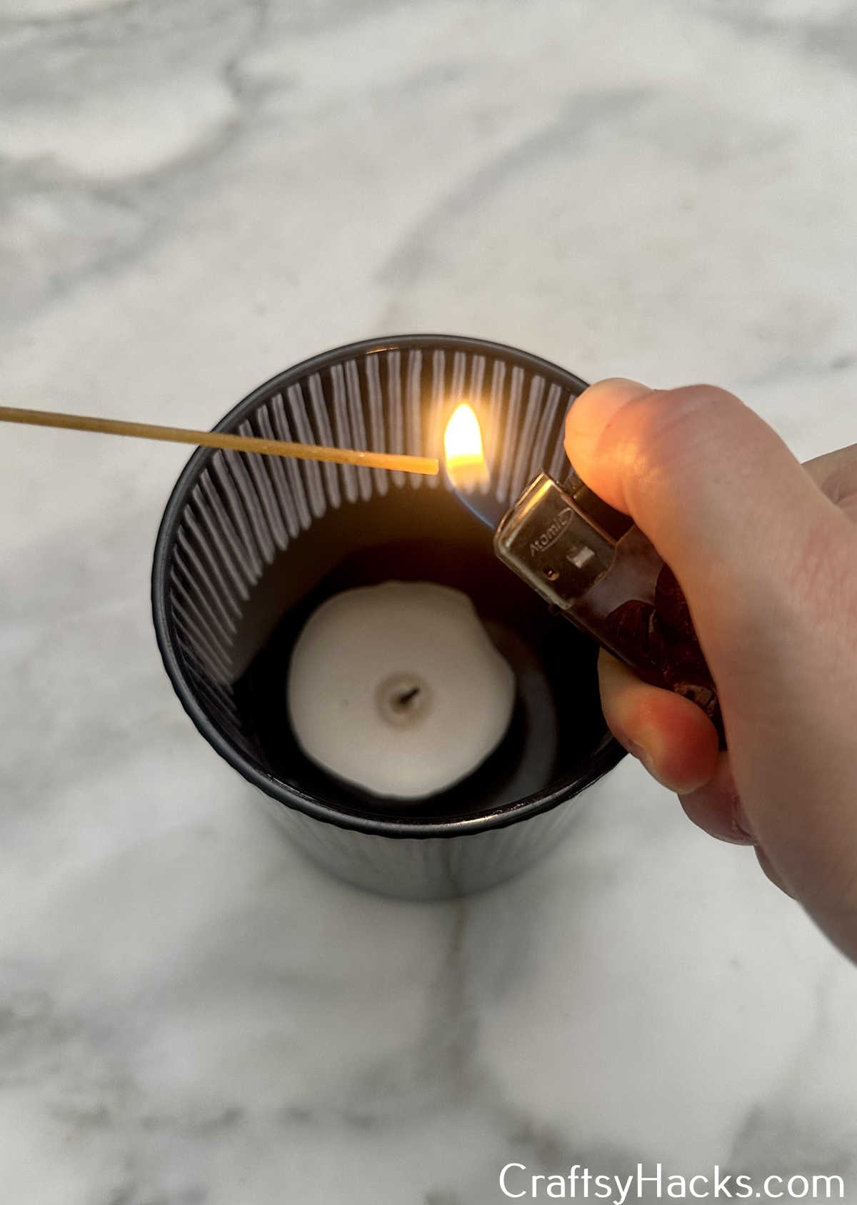 use spaghetti to light candles