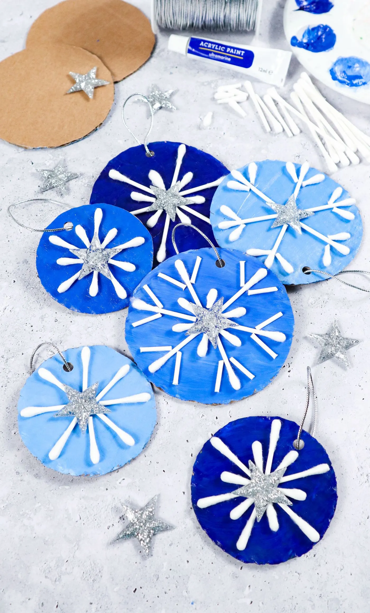 Q-Tip Snowflakes craft for kids